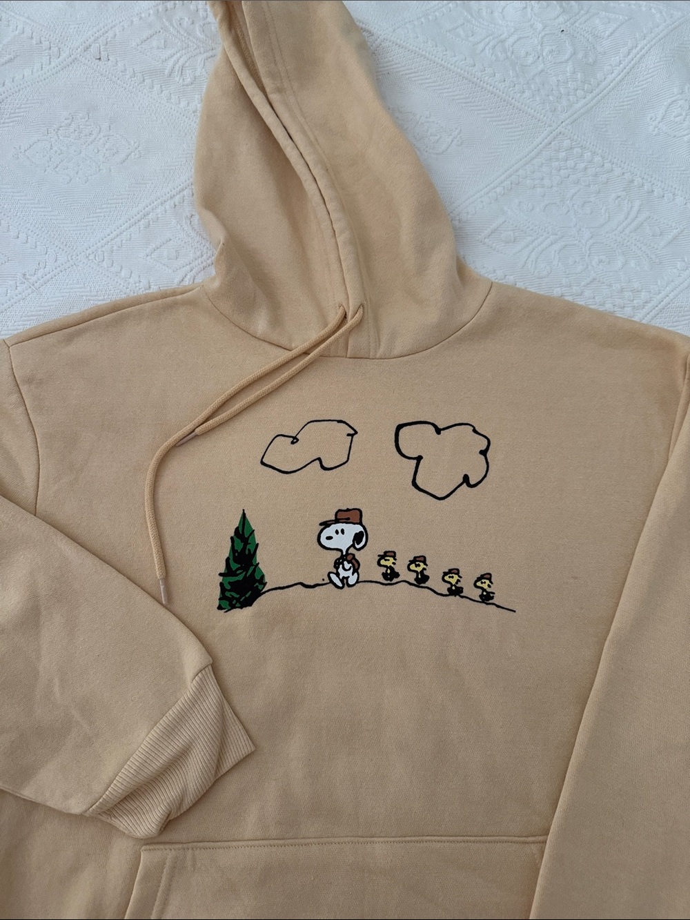 Peanuts camping/hiking Hooded Sweatshirt Beige NWOT Men’s L